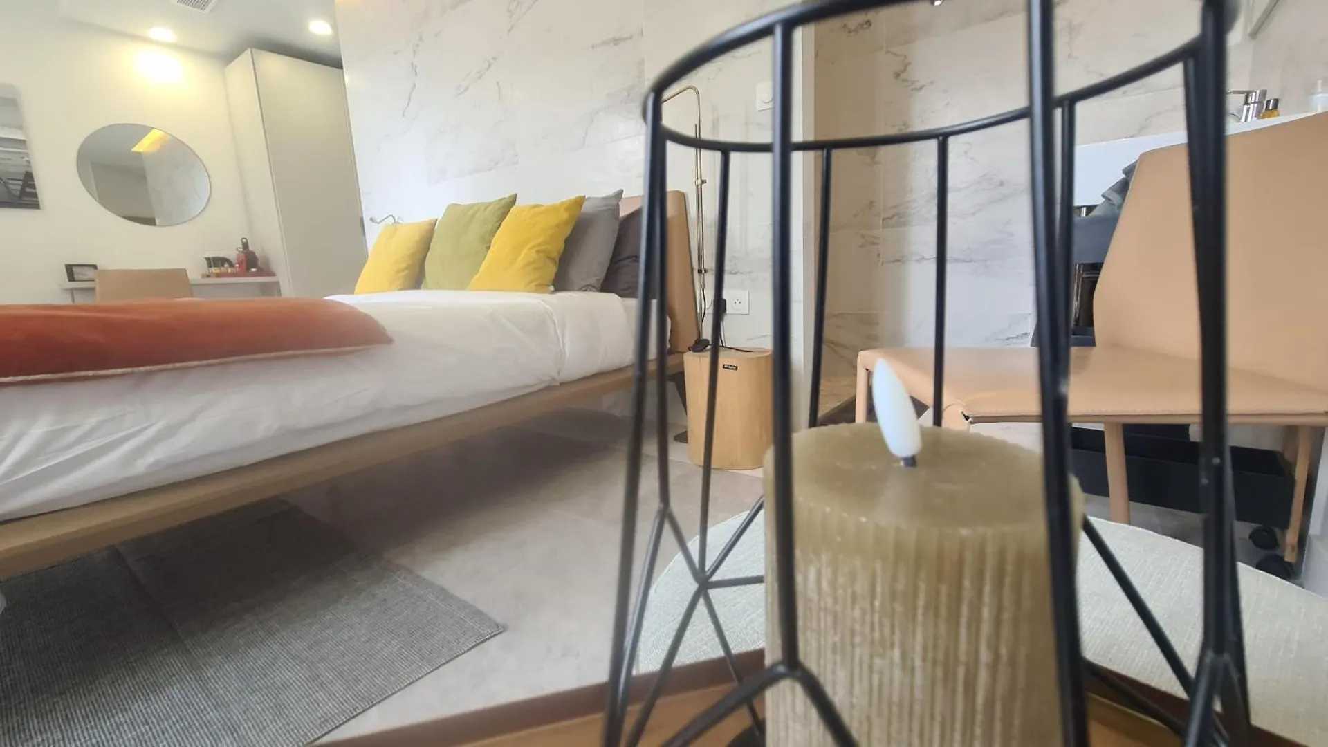 Le Petit Trianon Et Le Charme Des Suites Nice 2*,  Frankrijk
