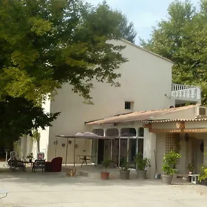 Bed & Breakfast Au Pays Du Ventoux Le Thor