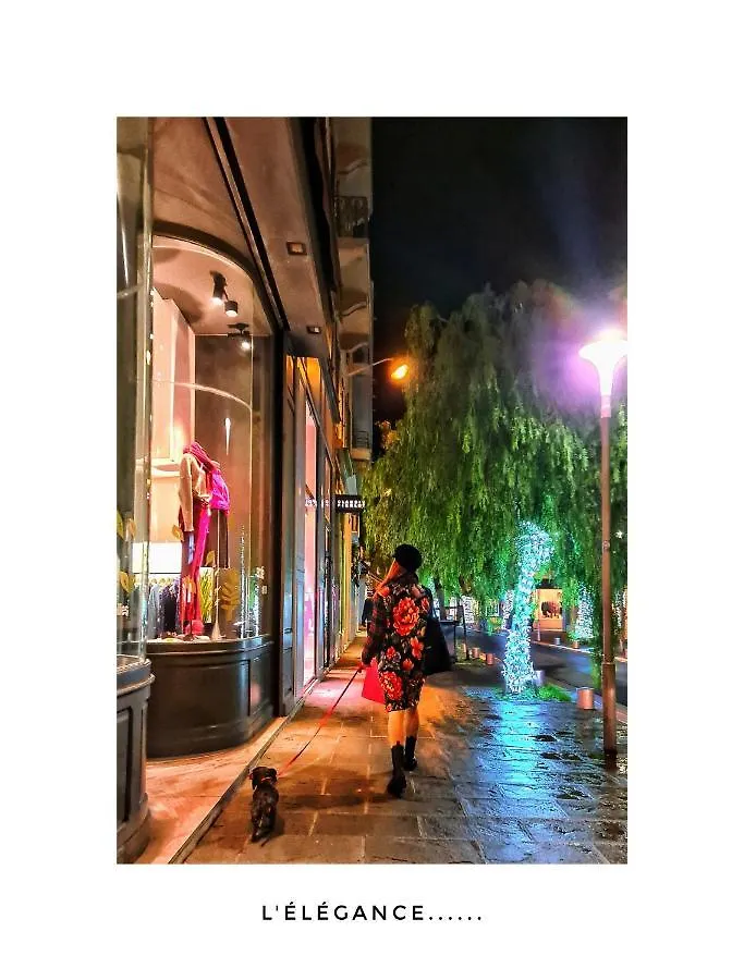 ** Hotel Le Petit Trianon Et Le Charme Des Suites Nice France